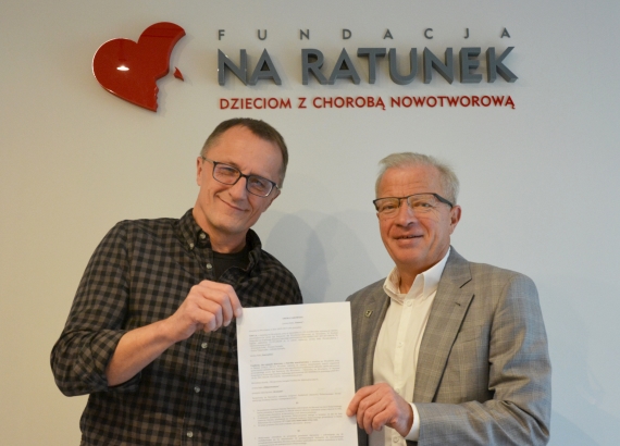 Od lewej: Mirosław Szozda - wiceprezes Fundacji, Krzysztof Folta - prezes TIM SA